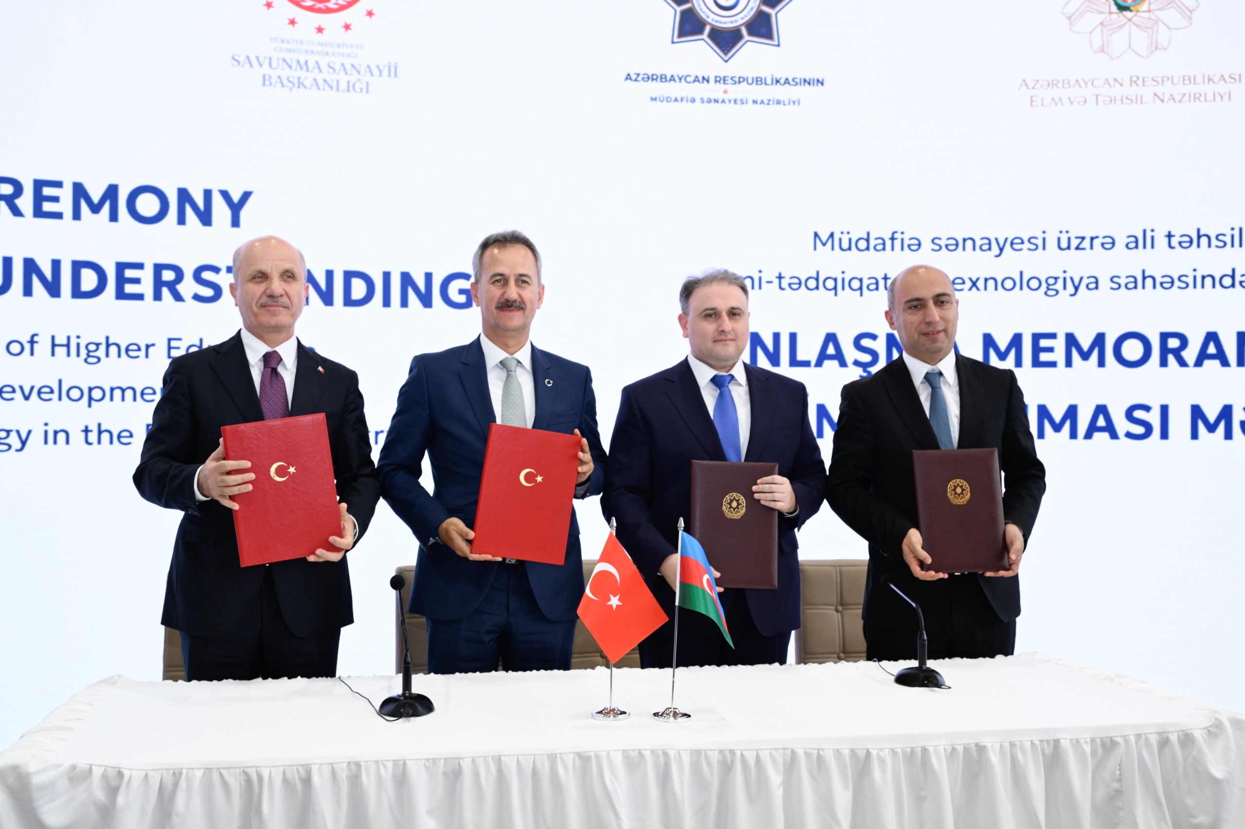 "ADEX-2026" çərçivəsində müdafiə sənayesi üzrə Memorandum imzalanıb