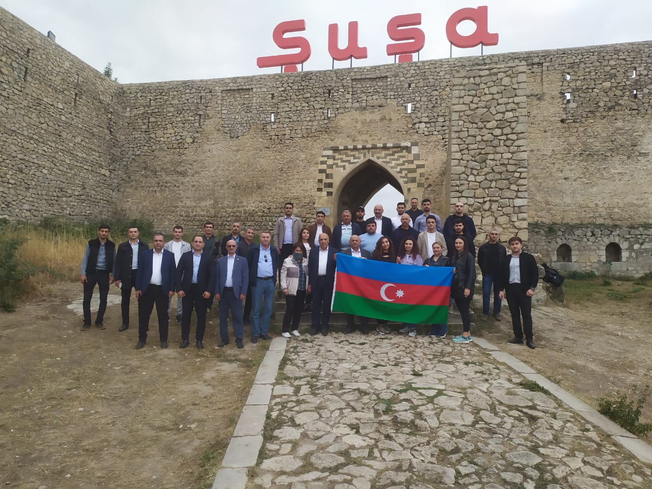 Müdafiə sənayesi işçilərinin Azərbaycanın mədəniyyət beşiyi Şuşaya səfərləri təşkil edilib