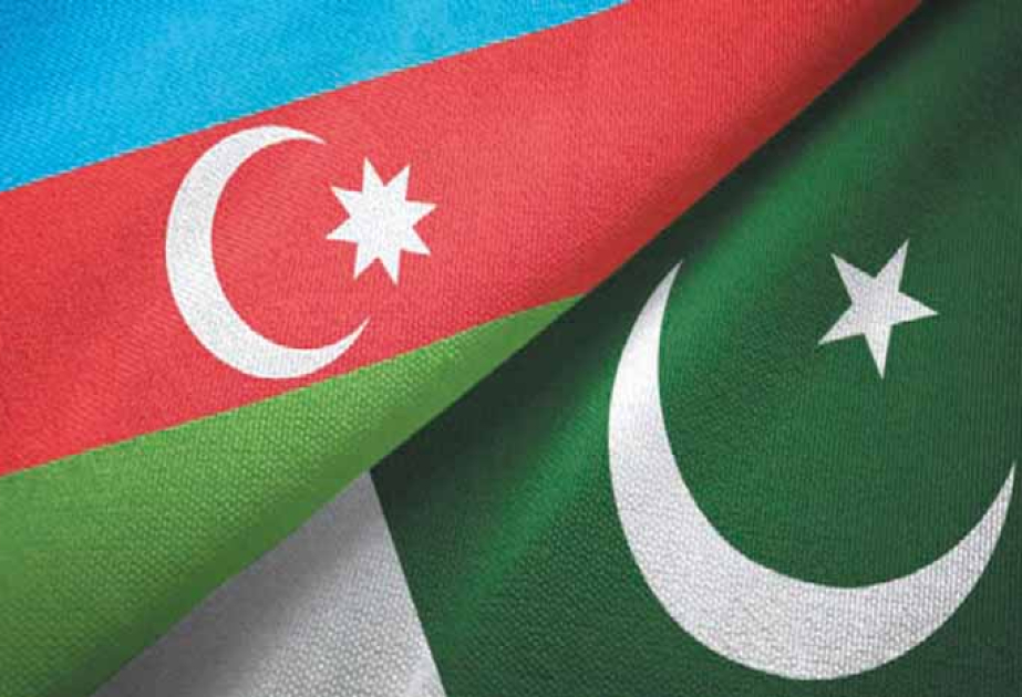 Vüqar Mustafayev İslamabadda Pakistanın Quru Qoşunları komandanı ilə görüşüb