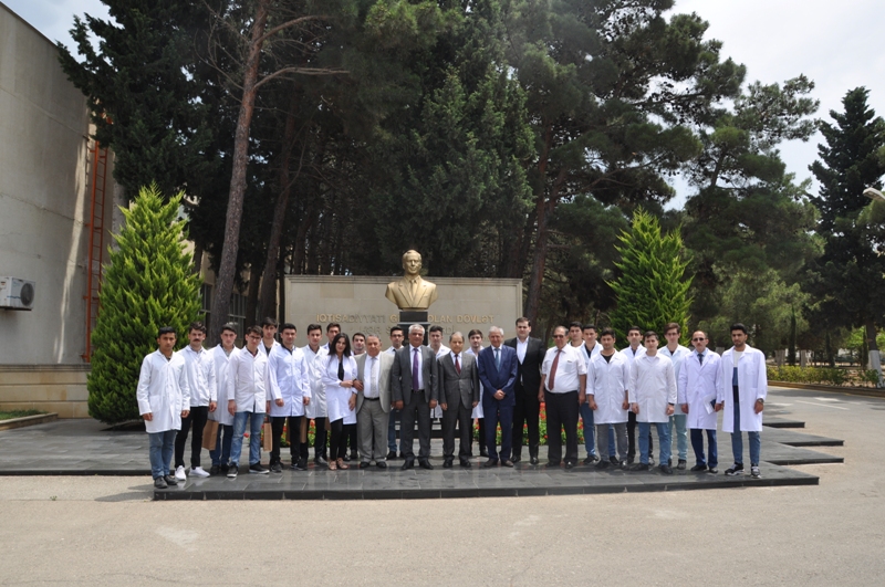 Müdafiə Sənayesi Nazirliyinin “İqlim” Elmi İstehsalat Müəssisəsində Azərbaycan Texniki Universitetinin professor-müəllim heyəti ilə görüş keçirildi